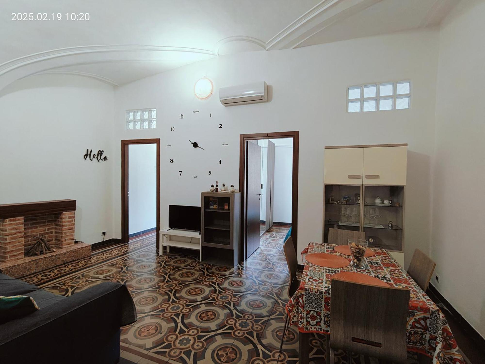 Giulio'S Apartment 卡塔尼亚 外观 照片