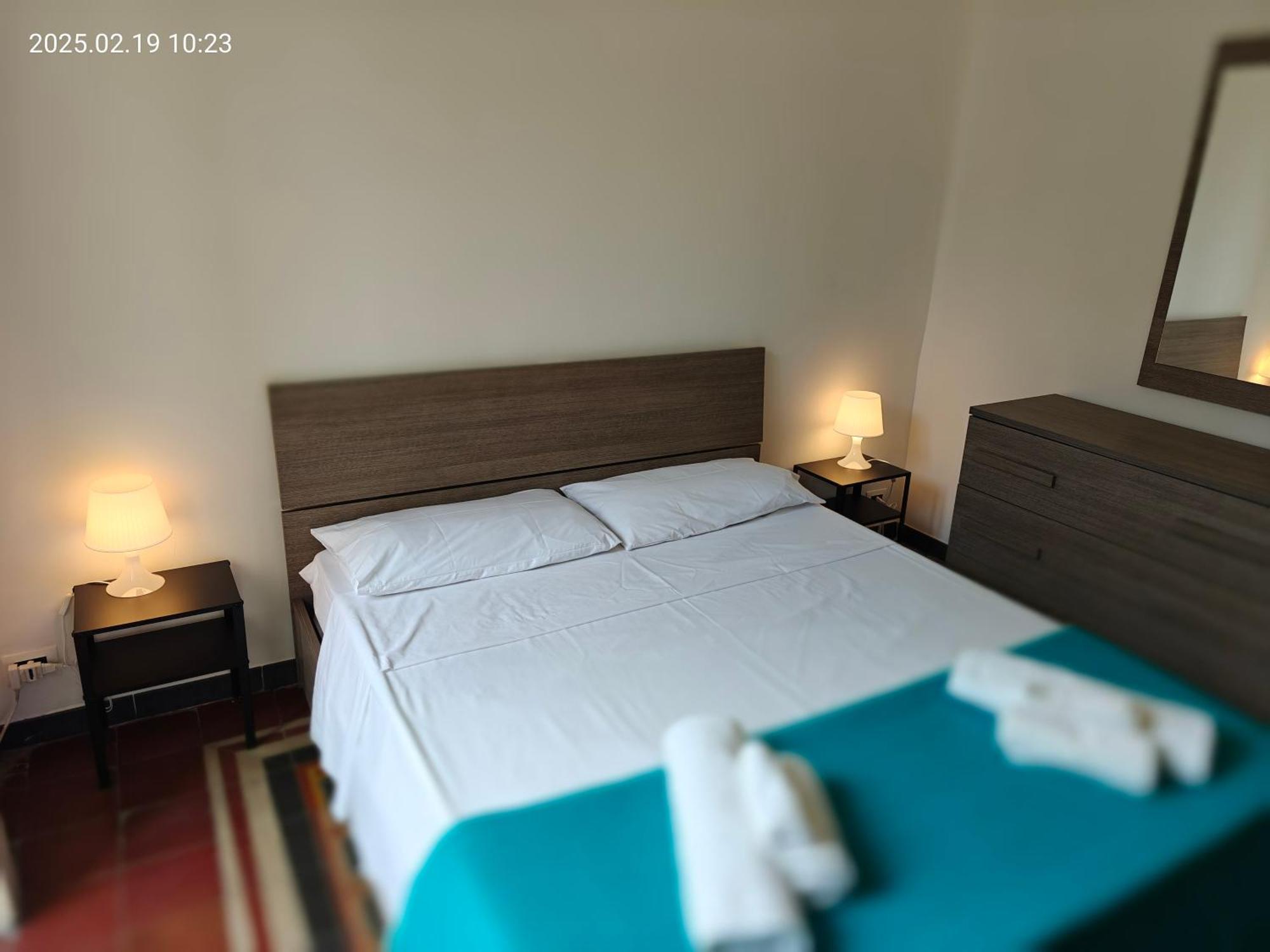 Giulio'S Apartment 卡塔尼亚 外观 照片